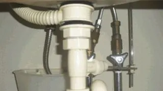 蛇口・配管・パイプの修理